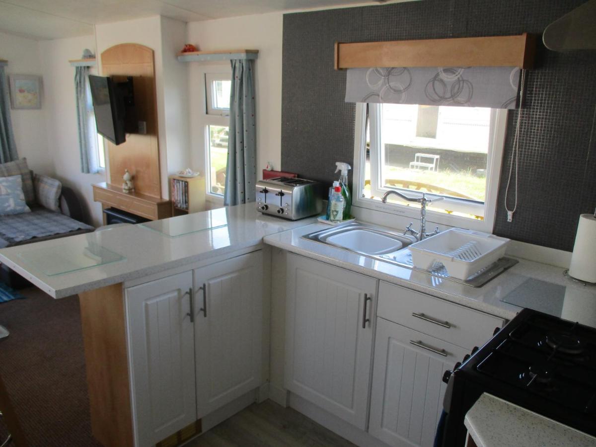 Happydaze Caravan Bacton  Buitenkant foto