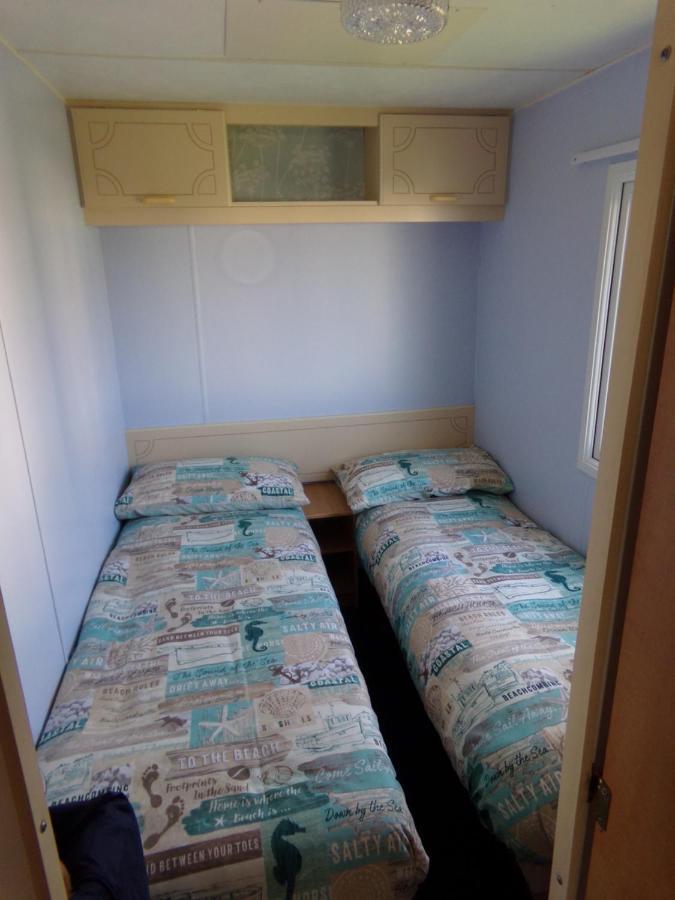Happydaze Caravan Bacton  Buitenkant foto